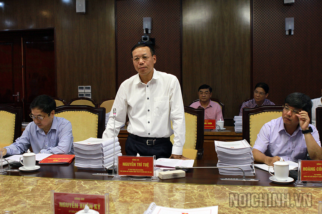 Đồng chí Nguyễn Trí Tuệ, Phó Chánh án Thường trực Tòa án nhân dân tối cao, Phó trưởng Đoàn kiểm tra số 3 triển khai Quyết định và Kế hoạch kiểm tra 