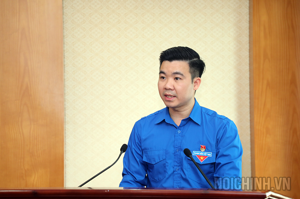 Đồng chí Nguyễn Trọng Giáp, Bí thư Chi đoàn Cơ quan Ban Nội chính Trung ương nhiệm kỳ 2020-2022 phát biểu tại Đại hội