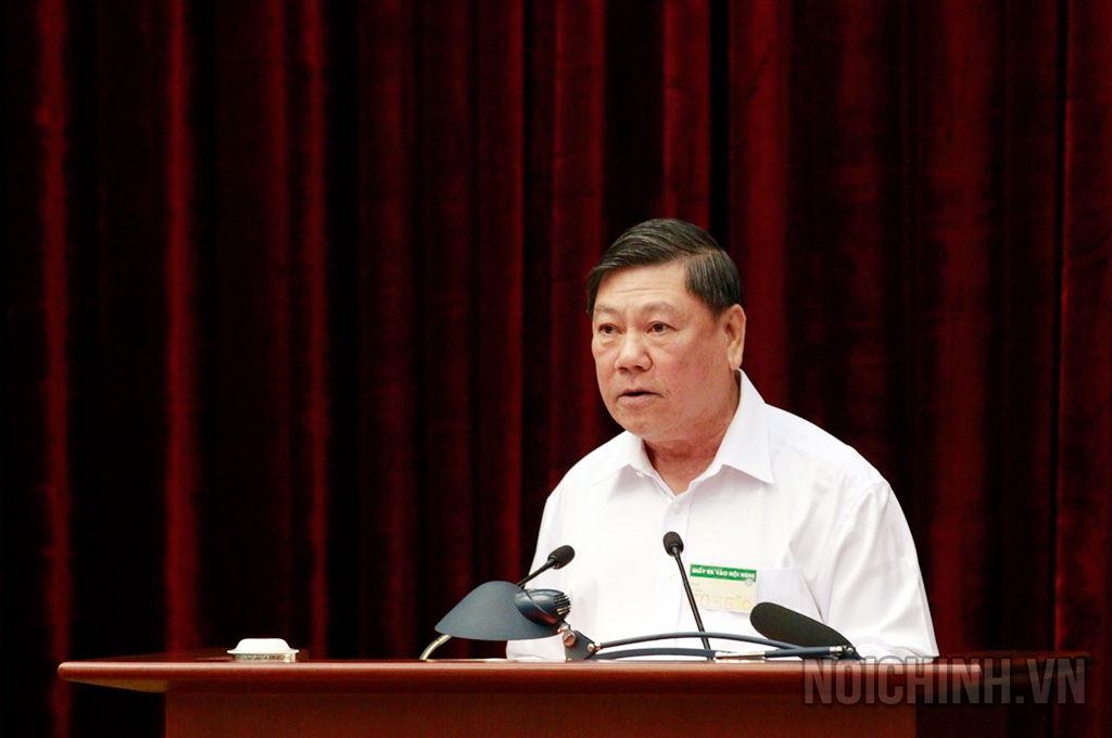 Đồng chí Trần Văn Rón, Ủy viên Trung ương Đảng, Phó Chủ nhiệm Thường trực Ủy Ban kiểm tra Trung ương
