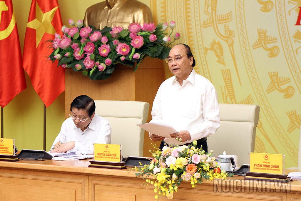 Đồng chí Nguyễn Xuân Phúc, Ủy viên Bộ Chính trị, Chủ tịch nước, Trưởng Ban Chỉ đạo xây dựng Đề án phát biểu chỉ đạo tại Hội nghị