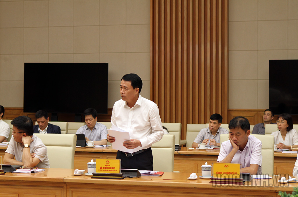 Đồng chí Trung tướng Lê Quốc Hùng, Ủy viên Trung ương Đảng, Thứ trưởng Bộ Công an phát biểu tại buổi làm việc