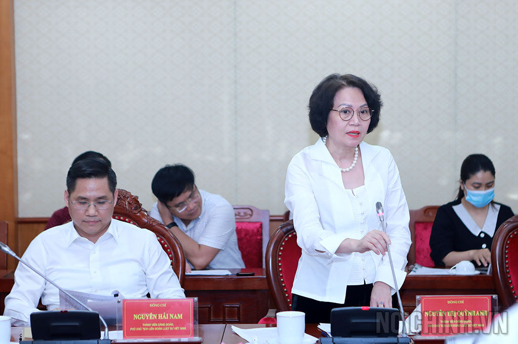 Đồng chí Nguyễn Thị Quỳnh Anh, Thành viên Đảng đoàn, Phó Chủ tịch Liên đoàn Luật sư Việt Nam