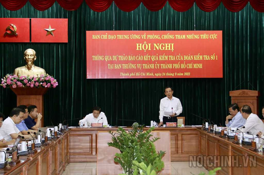 Đồng chí Nguyễn Văn Nên, Ủy viên Bộ Chính trị, Bí thư Thành ủy Thành phố Hồ Chí Minh phát biểu