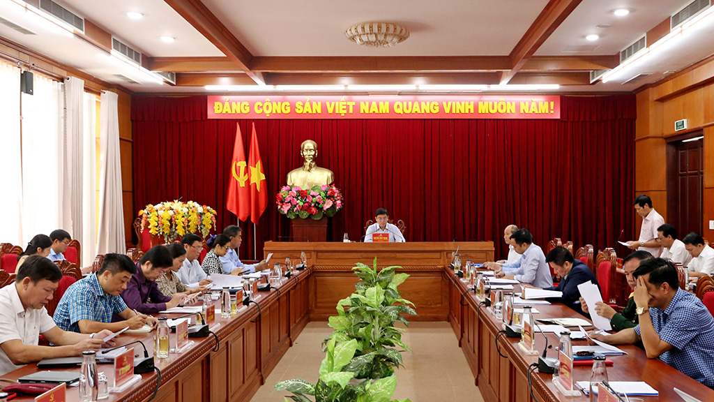Hình ảnh một cuộc họp của Ban Thường vụ Tỉnh ủy Đắk Lắk, tháng 10/2022 (Ảnh Cổng TTĐT tỉnh Đắk Lắk)