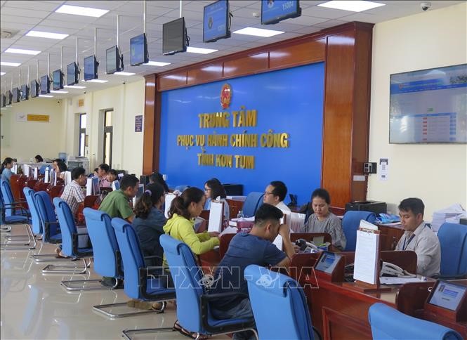  Trung tâm phục vụ hành chính công tỉnh Kon Tum. Ảnh: Dư Toán/TTXVN