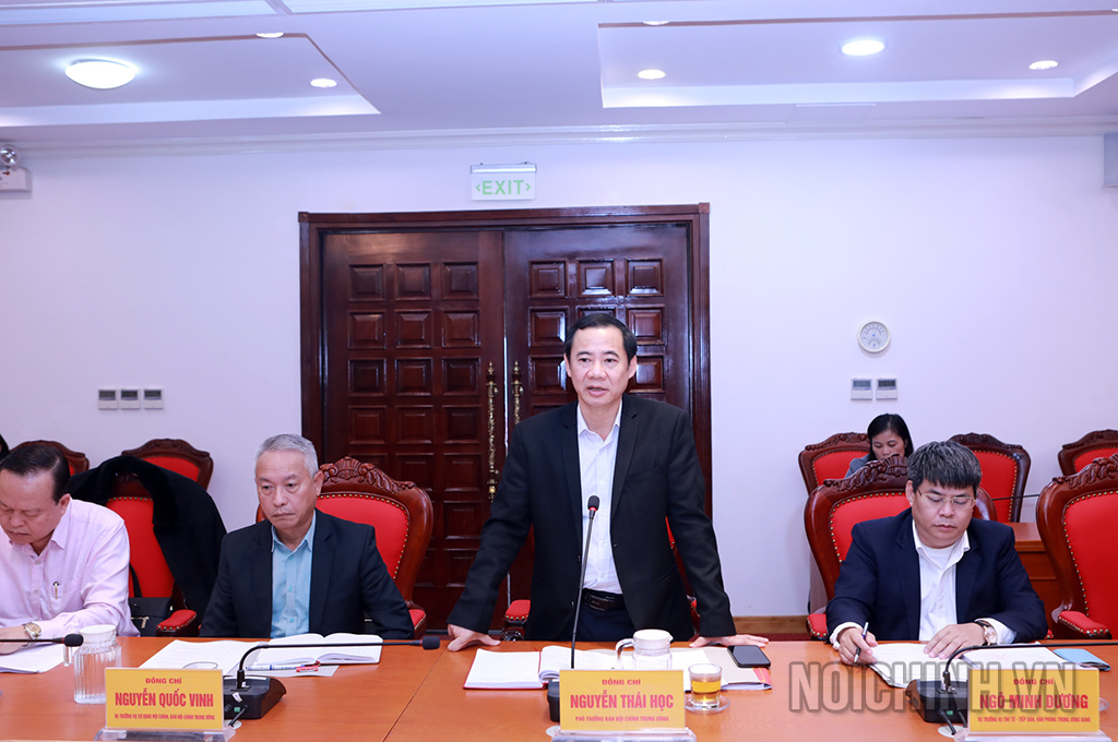 Đồng chí Nguyễn Thái Học, Phó trưởng Ban Nội chính Trung ương, Trưởng Đoàn Kiểm tra phát biểu tại Hội nghị