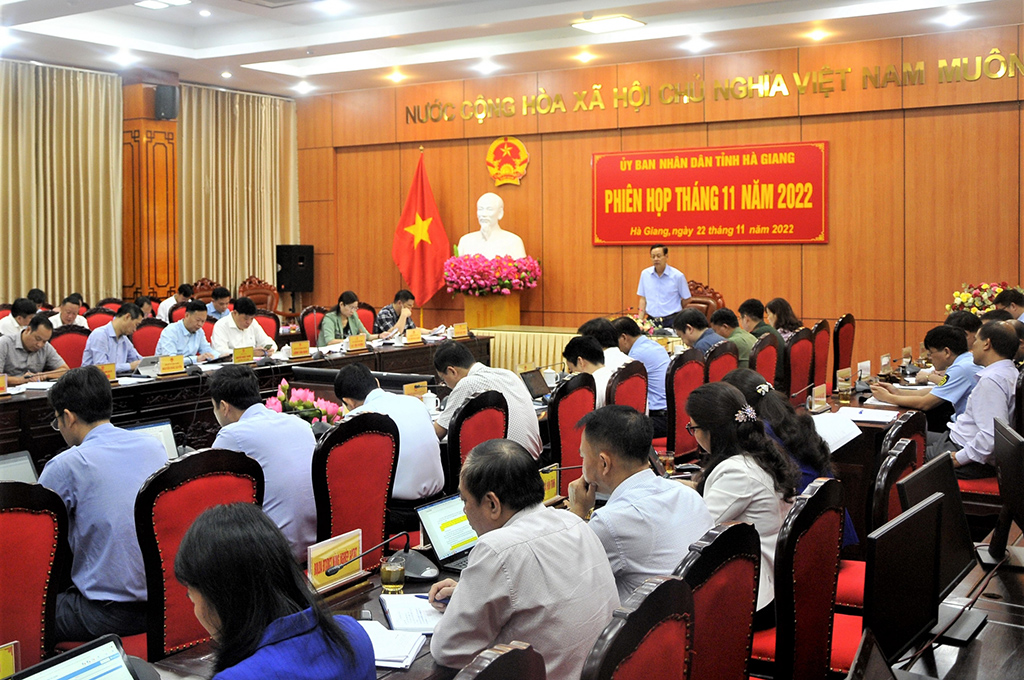Một Phiên họp thường kỳ của Ủy ban nhân dân tỉnh Hà Giang 
