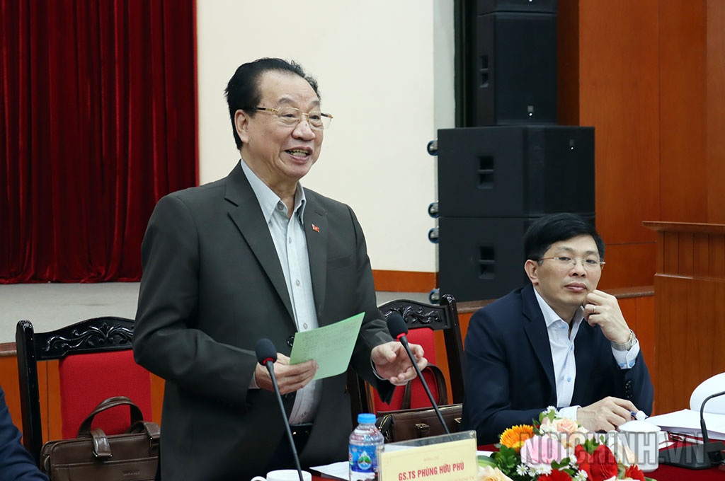 GS. TS. Phùng Hữu Phú, Chủ tịch Hội đồng Khoa học các cơ quan Đảng Trung ương phát biểu kết thúc Hội thảo
