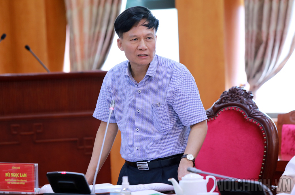 Đồng chí Bùi Ngọc Lam, Phó Tổng Thanh tra Chính phủ, Phó Trưởng Ban Chỉ đạo phát biểu tại cuộc họp