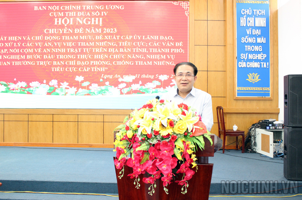 Đồng chí Nguyễn Văn Yên, Phó Trưởng Ban Nội chính Trung ương phát biểu kết luận Hội nghị