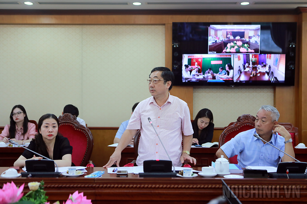 Đồng chí Nguyễn Khắc Minh, Quyền Vụ trưởng Vụ theo dõi công tác phòng, chống tham nhũng, tiêu cực