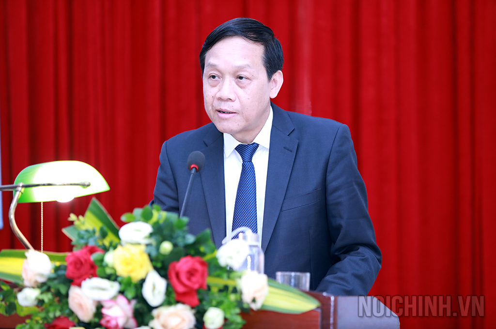 Đồng chí Nguyễn Thanh Hải, Phó Trưởng Ban Nội chính Trung ương phát biểu tại Hội thảo
