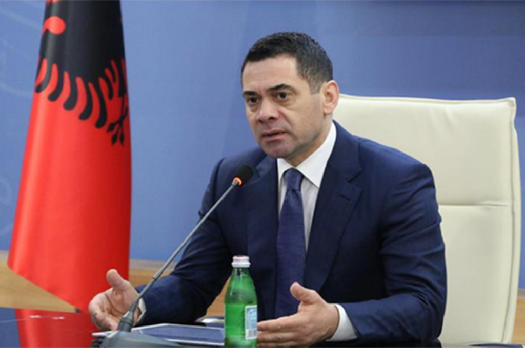 Nghị sĩ, cựu Phó Thủ tướng Albania Arben Ahmetaj. Ảnh: Gazeta Shqip