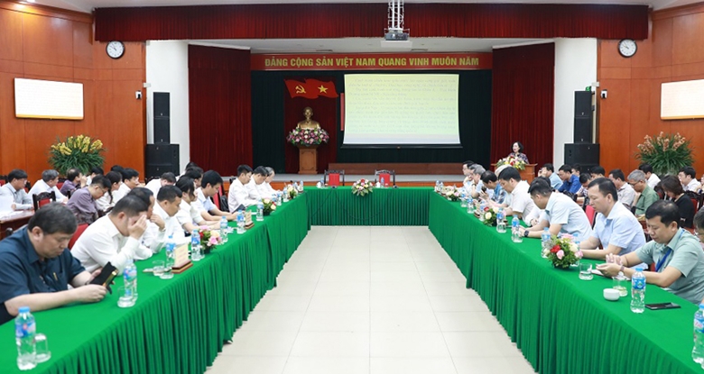 Hội nghị thông báo nhanh kết quả Hội nghị giữa nhiệm kỳ Ban Chấp hành Trung ương khóa XIII của Ban Tổ chức Trung ương