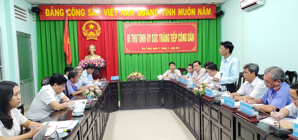 Đồng chí Bí thư Tỉnh ủy Sóc Trăng tiếp công dân tháng 8/2023