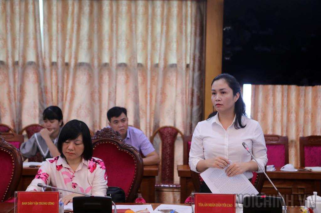 Đồng chí Nguyễn Thị Bình, Vụ trưởng Vụ Giám đốc kiểm tra I, Tòa án nhân dân tối cao