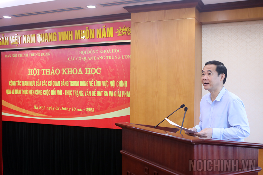 Đồng chí Nguyễn Thái Học, Phó Trưởng Ban Nội chính Trung ương phát biểu khai mạc Hội thảo