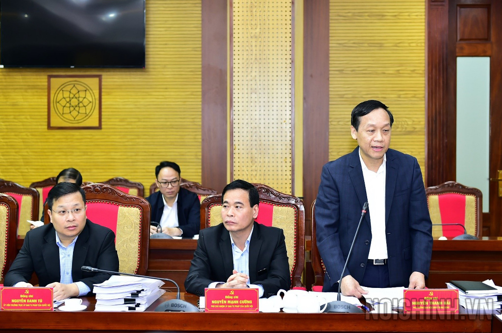 Đồng chí Nguyễn Thanh Hải, Phó Trưởng Ban Nội chính Trung ương phát biểu tại buổi làm việc