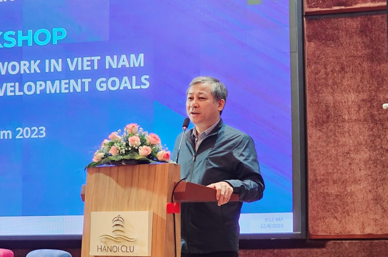 TS. Nguyễn Cảnh Lam, Vụ trưởng Vụ Cải cách tư pháp, Ban Nội chính Trung ương phát biểu tại Hội thảo