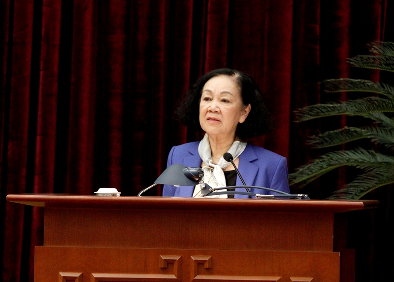 Đồng chí Trương Thị Mai, Ủy viên Bộ Chính trị, Thường trực Ban Bí thư, Trưởng Ban Tổ chức Trung ương phát biểu chỉ đạo tại Hội nghị