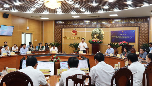 Hội nghị trực tuyến bàn về các giải pháp cải thiện các chỉ số trong năm 2023 của tỉnh Long An