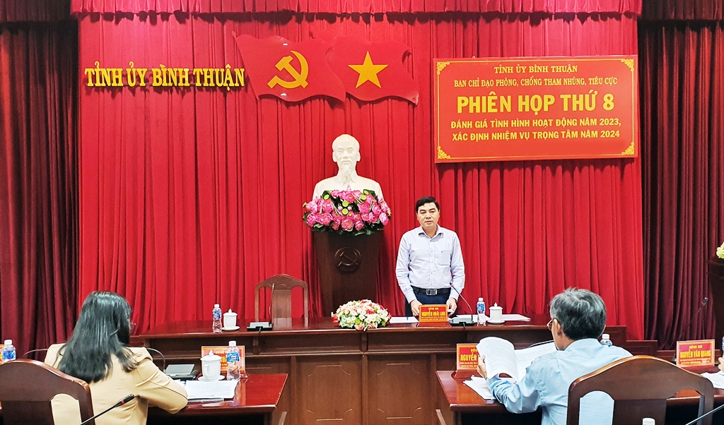 Bí thư Tỉnh ủy Bình Thuận chủ trì Phiên họp