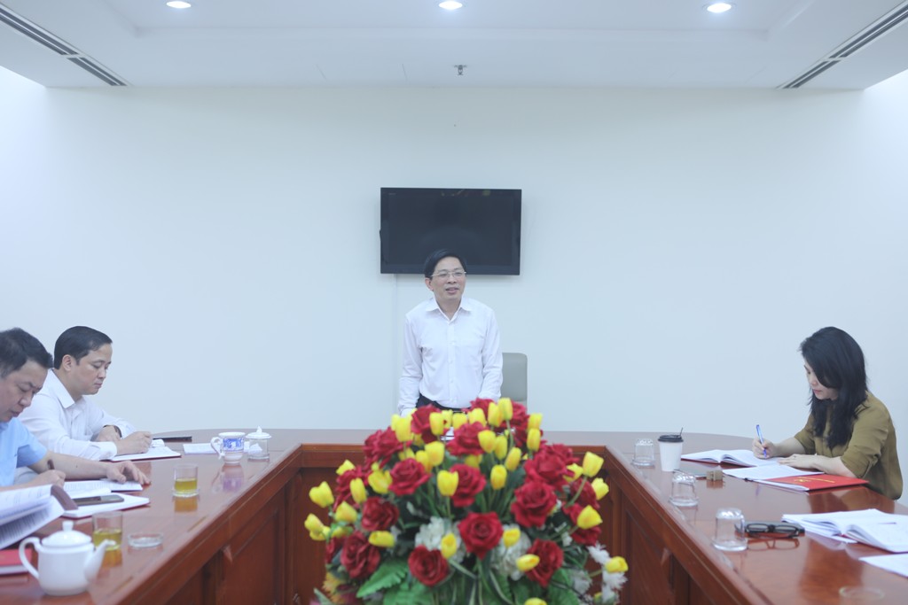 Đồng chí Đặng Văn Dũng, Phó Trưởng Ban Nội chính Trung ương phát biểu tại buổi làm việc