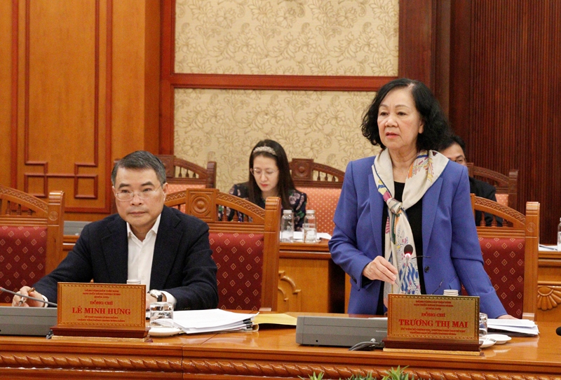 Đồng chí Trương Thị Mai, Ủy viên Bộ Chính trị, Thường trực Ban Bí thư, Trưởng Ban Tổ chức Trung ương phát biểu tại Hội nghị giao ban với các ban cán sự đảng ở Trung ương