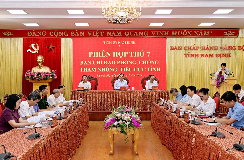 uang cảnh Phiên họp