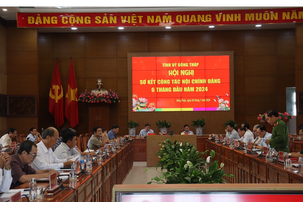 Quang cảnh Hội nghị