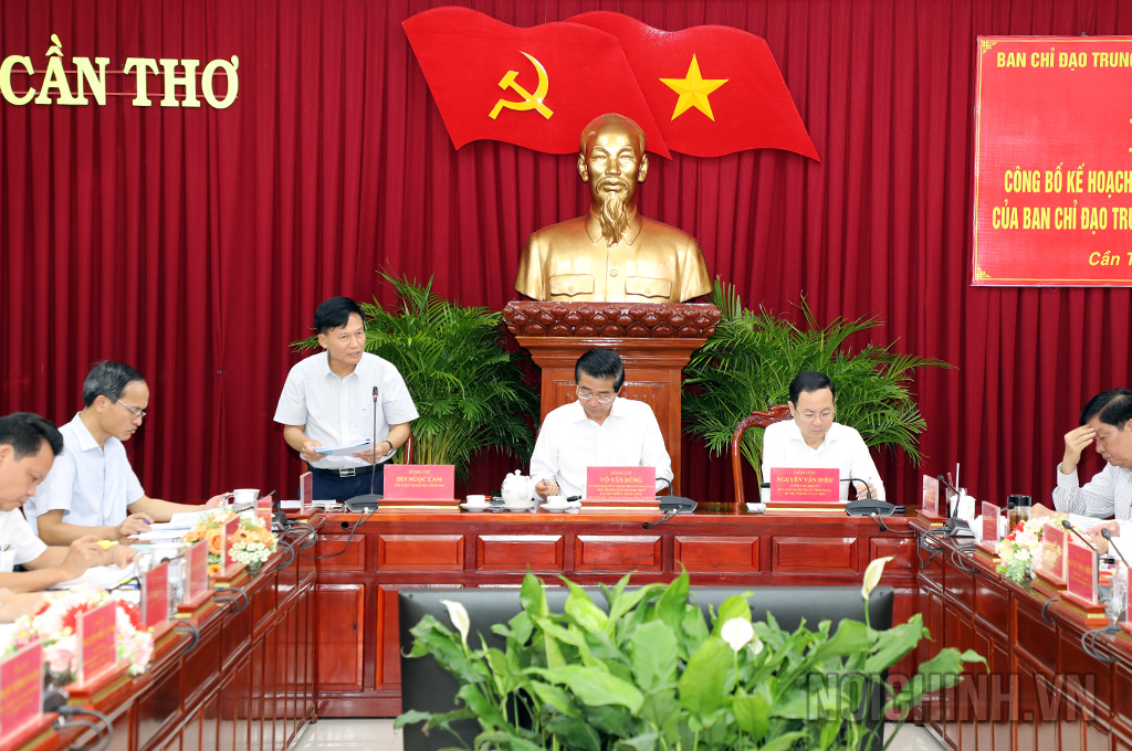 Đồng chí Bùi Ngọc Lam, Phó Tổng Thanh tra Chính phủ, Phó Trưởng Đoàn kiểm tra công bố Quyết định, Kế hoạch kiểm tra