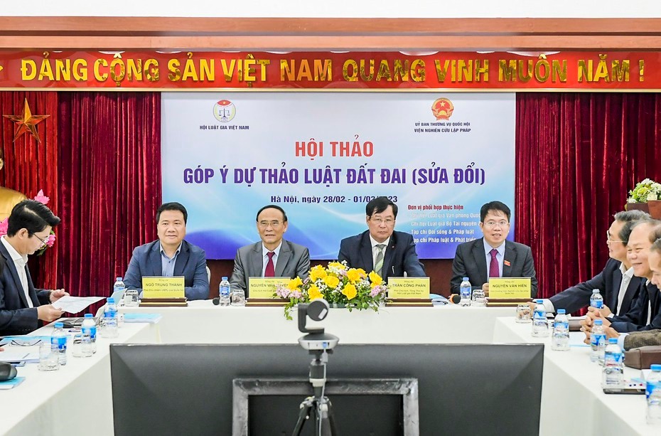 Hội thảo góp ý dự thảo Luật Đất đai (sửa đổi)