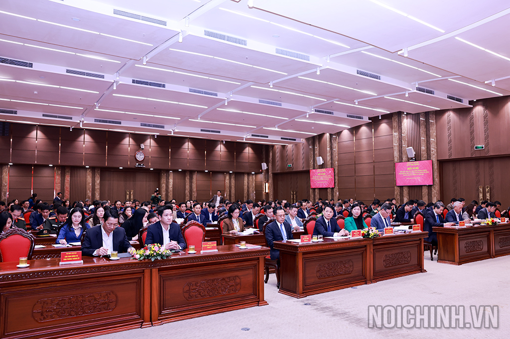 Các đại biểu dự Hội nghị