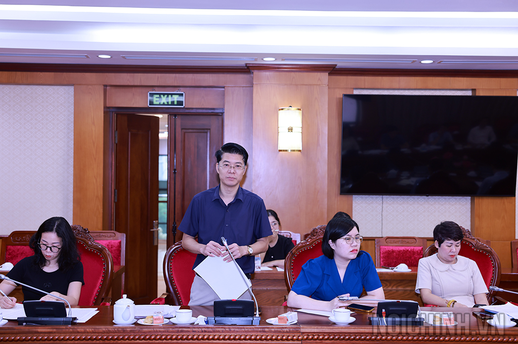 Đồng chí Nguyễn Văn Huệ, Trưởng Ban Nghiên cứu, xây dựng và Phổ biến pháp luật, Hội Luật gia Việt Nam