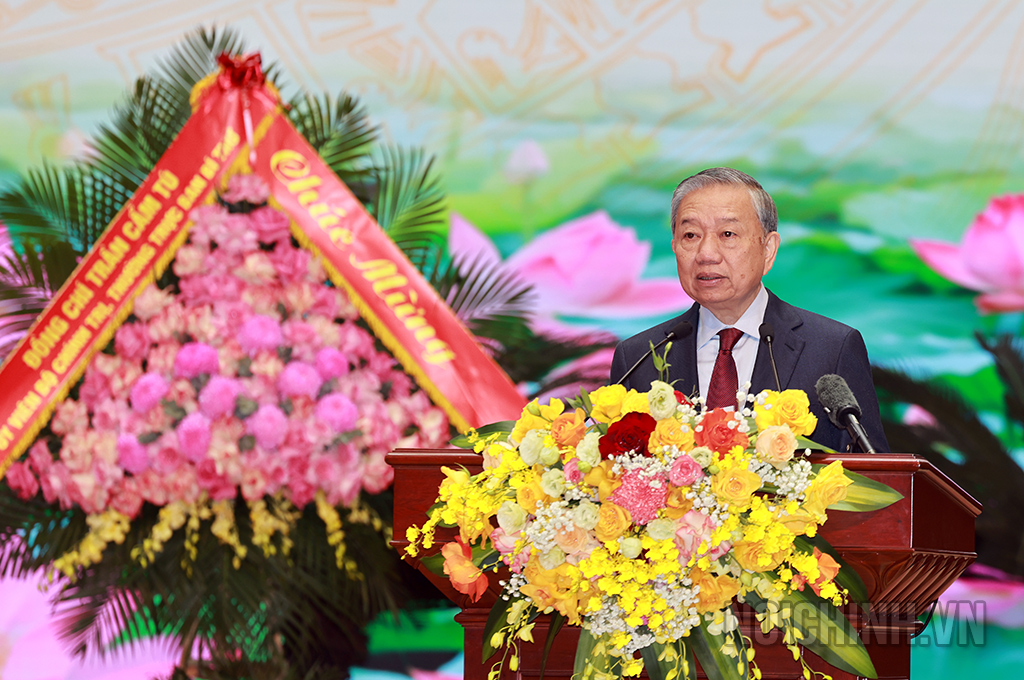 Đồng chí Tô Lâm, Tổng Bí thư Ban Chấp hành Trung ương Đảng Cộng sản Việt Nam phát biểu tại buổi Lễ