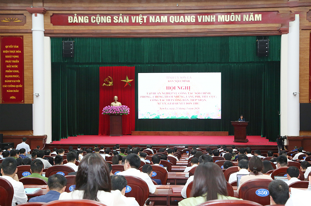 Toàn cảnh Hội nghị