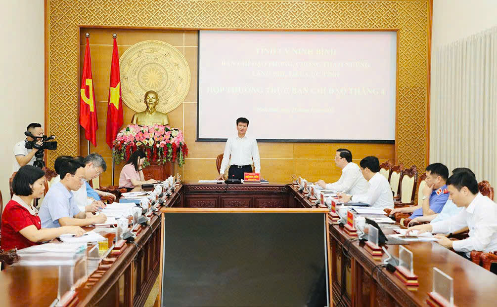 Toàn cảnh Phiên họp