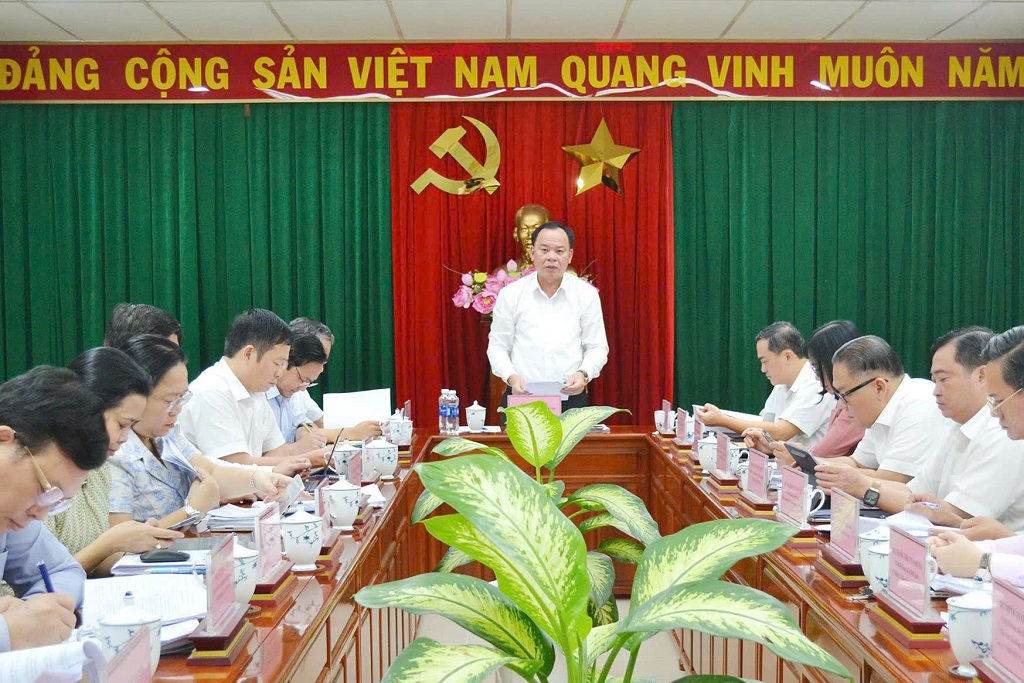 Một cuộc họp của Ủy ban nhân dân tỉnh Đồng Nai