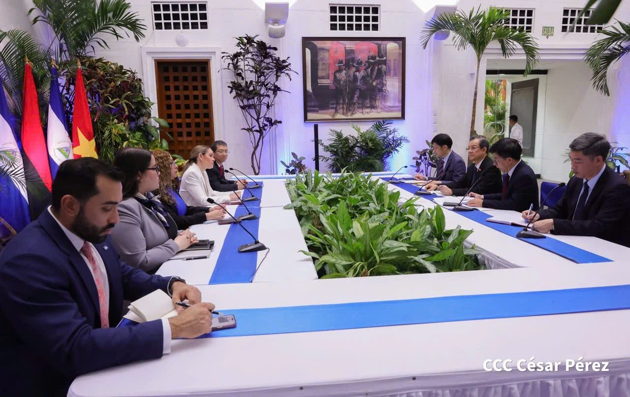 Đoàn Đảng Công sản Việt Nam làm việc với Viện Du lịch Nicaragua