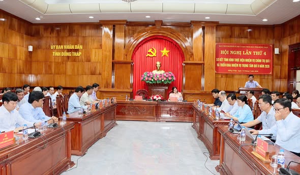 Hội nghị Ban Chấp hành Đảng bộ Ủy ban nhân dân tỉnh Đồng Tháp