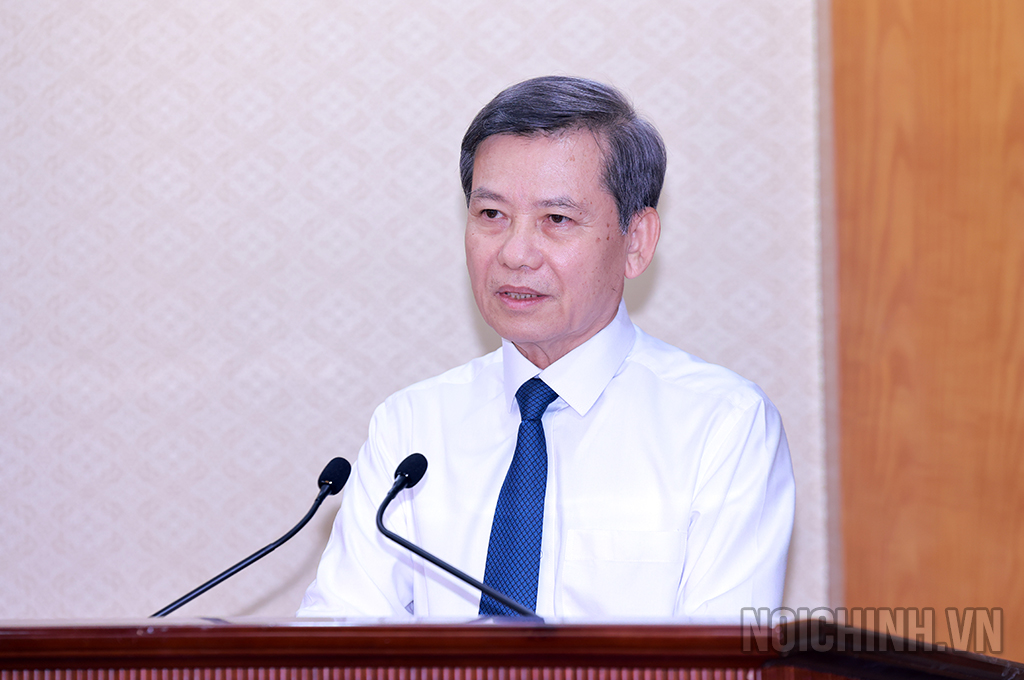 Đồng chí Lê Minh Trí Ủy viên Bộ Chính trị, Bí thư Trung ương Đảng, Trưởng Ban Nội chính Trung ương phát biểu giao nhiệm vụ