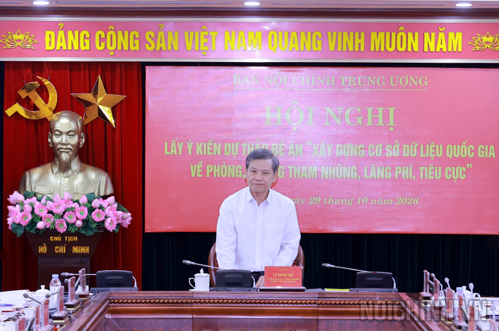 Đồng chí Lê Minh Trí, Ủy viên Bộ Chính trị, Bí thư Trung ương Đảng, Trưởng Ban Nội chính Trung ương, Phó Trưởng Ban Thường trực Ban Chỉ đạo Trung ương về phòng, chống tham nhũng, lãng phí, tiêu cực chủ trì buổi làm việc